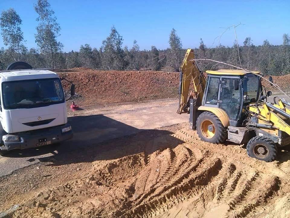 نهب الرمال شبكات تتحدى القانون 1 IMG 20190112 WA0128 1