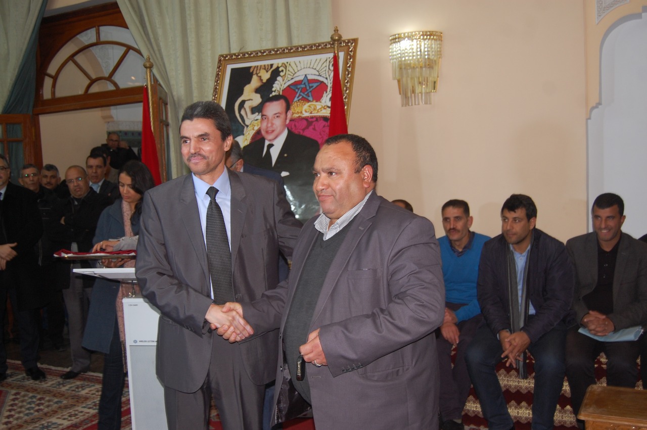 جماعة أولاد الصغير بسطات تتسلم حافلة للنقل المدرسي 1 IMG 20190115 WA0122