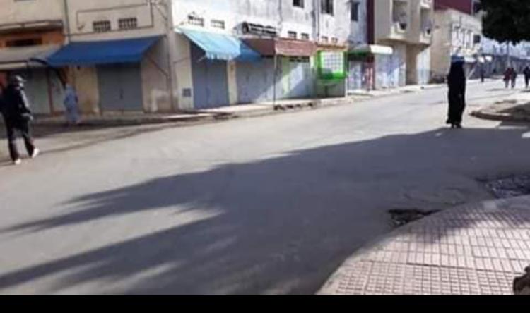 إضراب التجار “يشل” الحركة الاقتصادية بسوق الأربعاء الغرب نسبة الإضراب قاربت 100% 1 IMG 20190129 WA0006