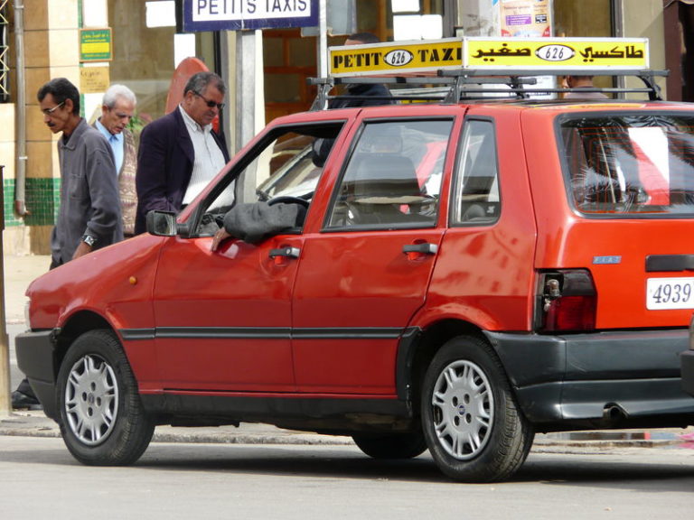 عاجل....عصابة تشرمل سائق طاكسي وتسرق سيارته بالبيضاء 1 IMG 20190207 WA0173