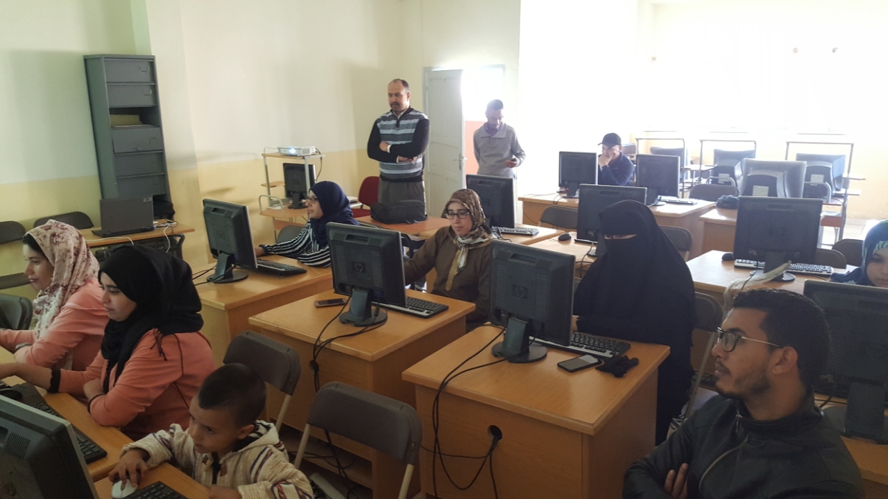 منار المستقبل بالسمارة مصباح العلم الذي ينير طريق المعلم والمتعلم 1 IMG 20190211 WA0175