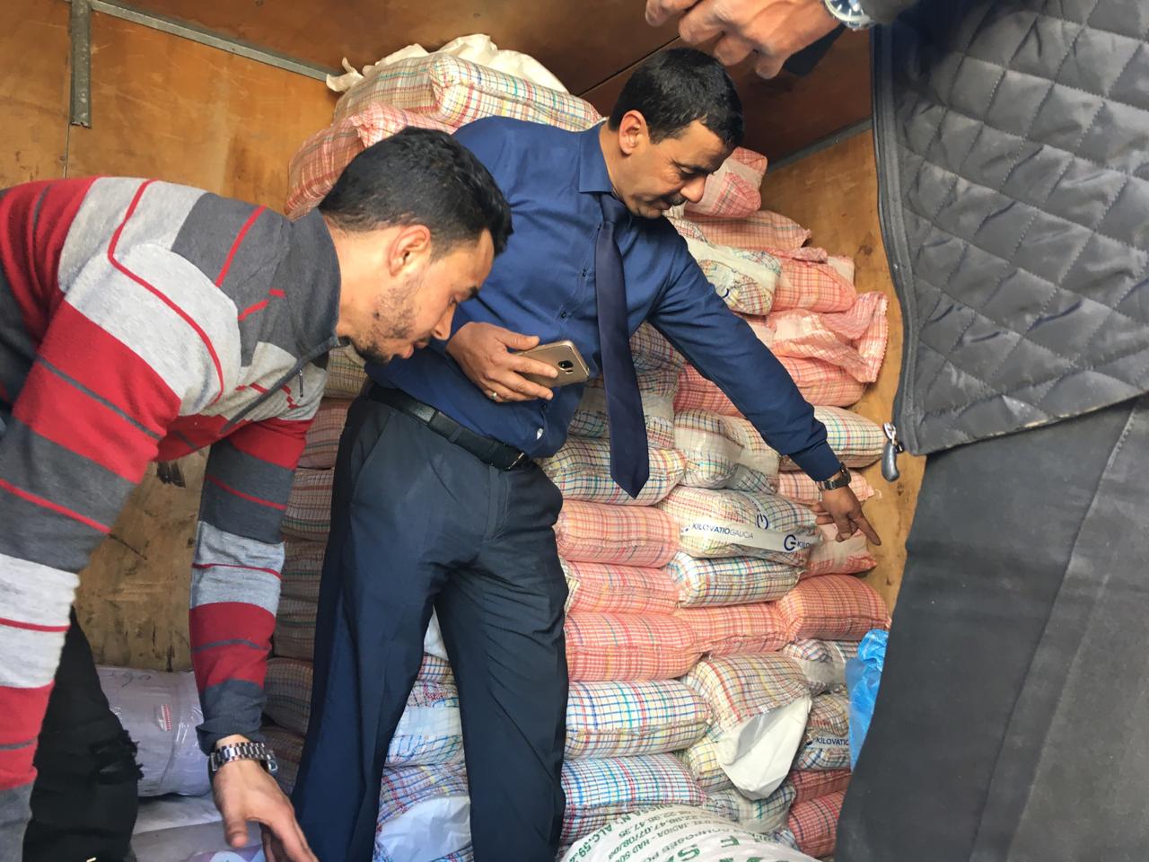 إنزكان : حجز شاحنة محملة بالبلاستيك الممنوع 1 IMG 20190213 WA0047