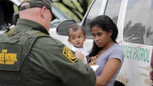 o U.S. Border Patrol agents ap