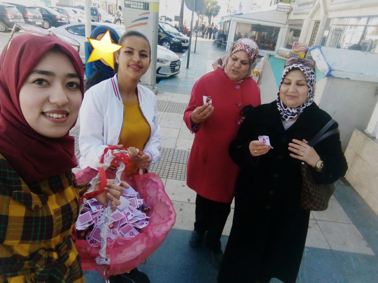 عضوات جمعية الحياة يحتفلن بالمرأة بطريقتهن الخاصة 1 IMG 20190309 WA0118