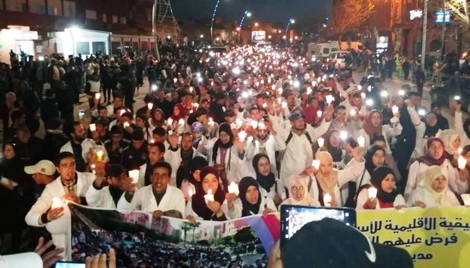 وزارة التربية الوطنية تنهي مسلسل الإضرابات والاحتجاجات بعودة الأساتذة المتعاقدين إلى اقسامهم 1 IMG 20190414 WA0053