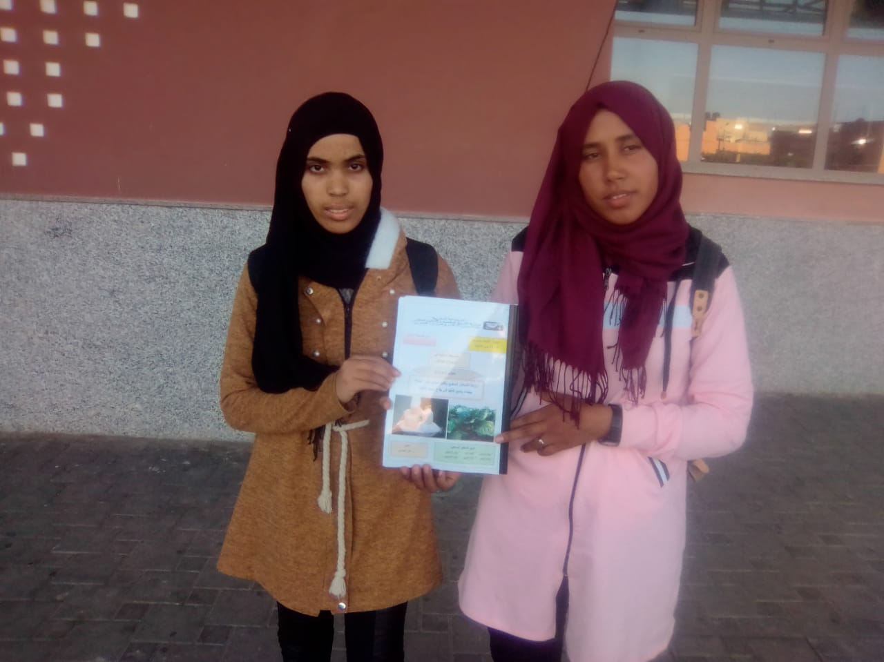 ثانوية 11 يناير التأهيلية بسيدي بنور تتوج وطنيا في برنامج الصحفيين الشباب من أجل البيئة . 1 IMG 20190518 WA0080