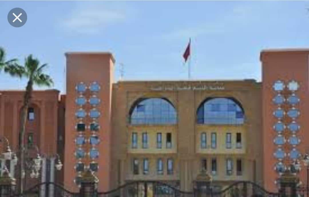 رئيس المجلس الاقليمي والمهندس جلال حمودي يؤكدان استئناف أشغال مشروع تهيئة شارع الامام مالك بقلعة السراغنة. 1 received 2385635938121409