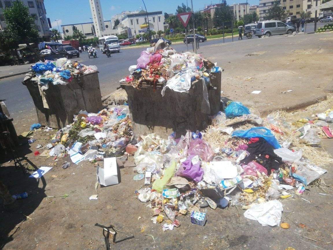 أكوام النفايات تؤرق سكان مولاي رشيد بالدارالبيضاء 1 IMG 20190710 WA0018