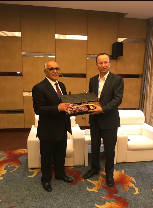 الكميلي يشارك بالدورة الرابعة للمعرض العربي الصيني بإقليم نينغ 1 IMG 20190906 WA0072