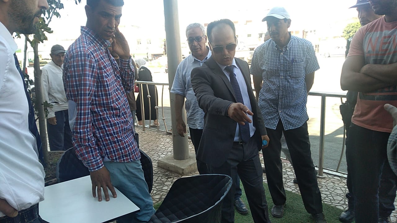 تيفلت :حملة ضد احتلال المقاهي للملك العمومي 1 IMG 20190924 WA0043