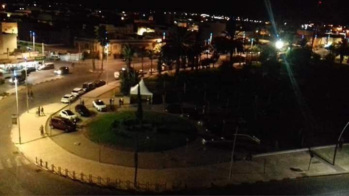 حديقة الزرقطوني بسيدي بنور تحت رحمة الظلام الدامس وقبلة للمشردين ليلا … 1 IMG 20191025 WA0005