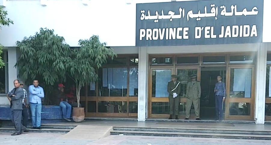 الجديدة/أولاد افرج..موظف بجماعة القواسم يقوم بالترامي على ممتلكات وتغيير معالم بناية تابعة للدولة 1 IMG 20200312 WA0146