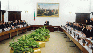 93 200747 new algerian government informations 700x400