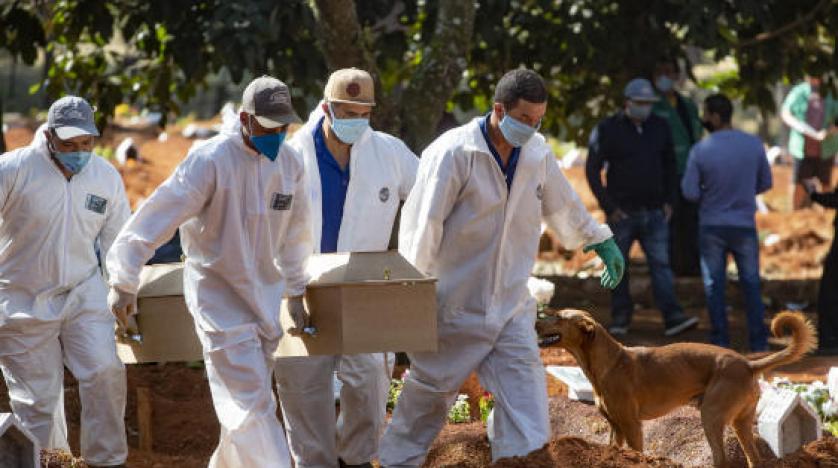إصابات «كورونا» تتجاوز خمسة ملايين حالة عالمياً... وأكثر من 325 ألف وفاة 1 Virus Outbreak Brazil ap