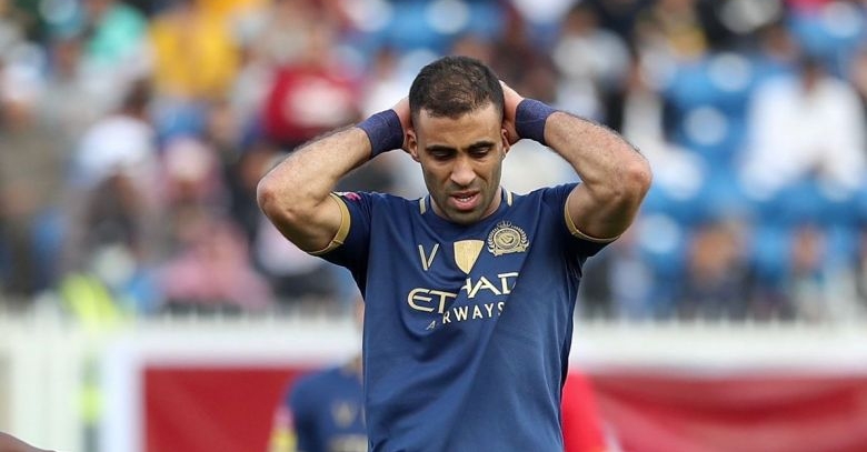 تقارير: توتنهام يرغب في خطف حمد الله 1 IMG 20200917 WA0034