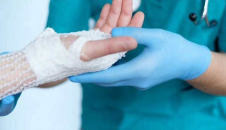 "الضمادة المعجزة"…علماء يبتكرونها لترميم العظام المكسورة. 1 IMG 20200923 WA0059