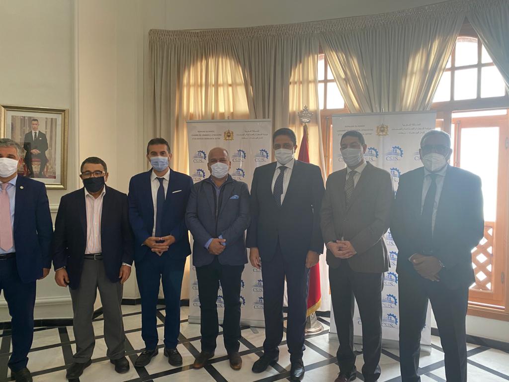 رحال السلمي رئيس الفيدرالية المغربية لمموني الحفلات يسارع الزمن لإيجاد حلول آنية لمهنيي قطاع تموين الحفلات مع جامعة غرف التجارة و الصناعة بالمغرب 1 IMG 20201022 WA0056