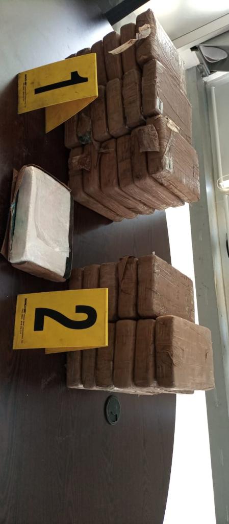 إجهاض محاولة لتهريب الكوكايين الخام بطنجة 1 IMG 20201201 WA0060