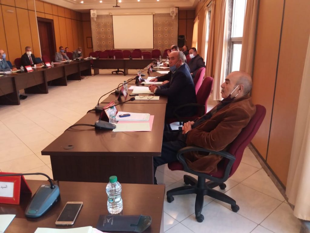 العامل عبد الخالق المرزوقي يحث منتخبي إقليم الفحص انجرة على المساهمة في إنجاح عملية التلقيح ضد كورونا. 2 IMG 20201203 WA0108