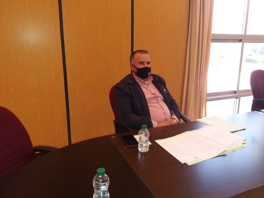 العامل عبد الخالق المرزوقي يحث منتخبي إقليم الفحص انجرة على المساهمة في إنجاح عملية التلقيح ضد كورونا. 4 IMG 20201203 WA0110