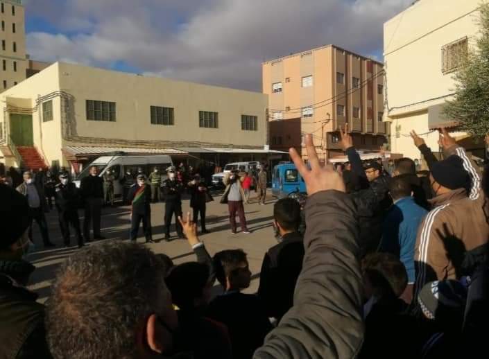 تاوريرت… منع مسيرة احتجاجية لعمال منجم تيغمي المنظمة بالموازات مع الندوة الصحفية ( بلاغ) 4 IMG 20201213 WA0009