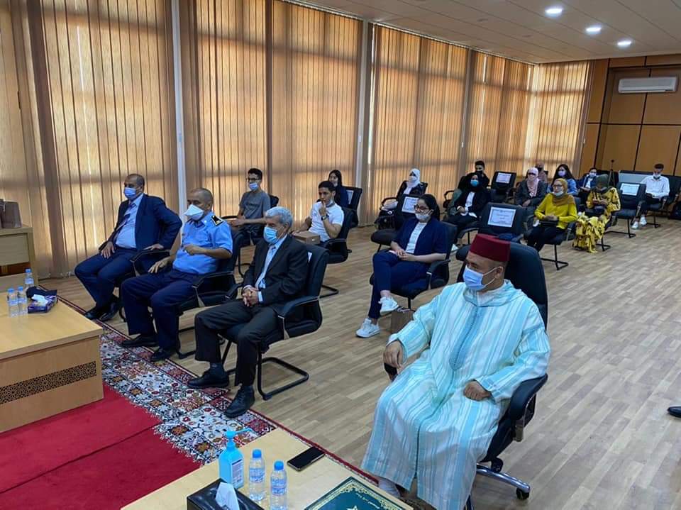 عمالة الخميسات تحتفي بالمتفوقين في الامتحانات الاشهادية 16 FB IMG 1625252145176