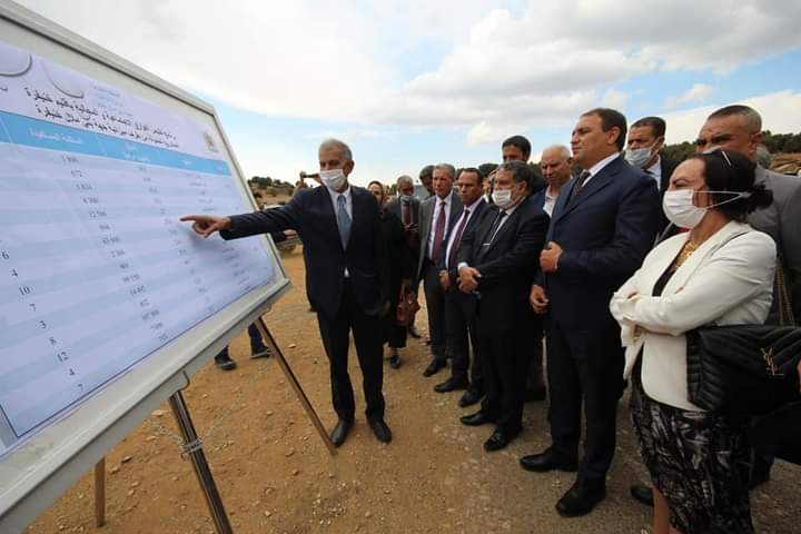 خنيفرة : انعقاد لقاء تواصلي بين رئيس جهة بني ملال خنيفرة والسلطات المحلية ورؤساء المصالح والقيام بزيارات ميدانية لتفقد المشاريع 1 IMG 20211028 WA0006