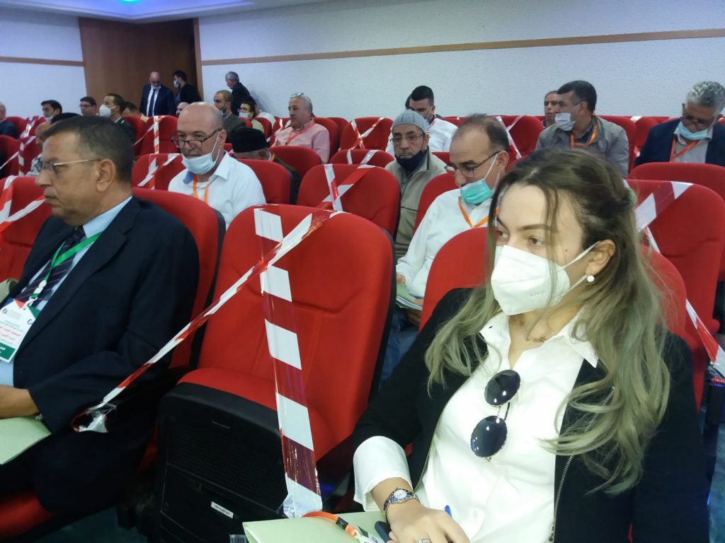 التأكيد على أهمية الترافع على قضايا المهنيين بجهة الشمال. 4 IMG 20211028 WA0113