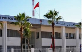 شرطة ابن احمد.. توقيف شخص متورط في ترويج المخدرات وحيازة السلاح الأبيض في ظروف من شأنها المساس بسلامة الأشخاص والممتلكات 1 IMG 20220124 WA0118