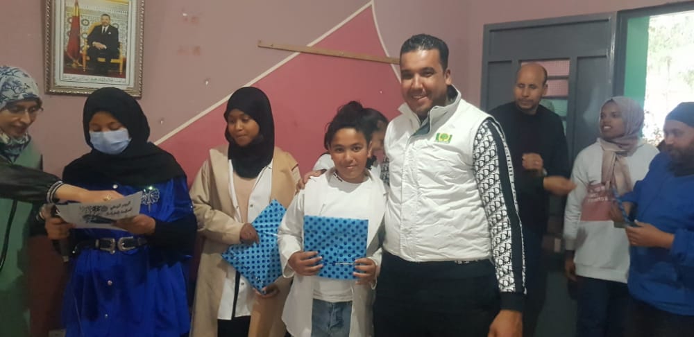 ايت اسحاق ….اطر وتلاميذ وتلميذات ثانوية الزاوية الاعدادية يحتفلون باليوم الوطني للسلام الطرقية "الطريق تقتل" 5 IMG 20220225 WA0012