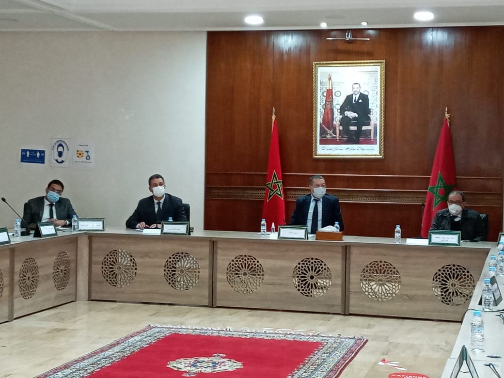 عين الشق.. توزيع الشواهد على  المستفيدين من برنامج تحسين الدخل والادماج الاقتصادي للشباب