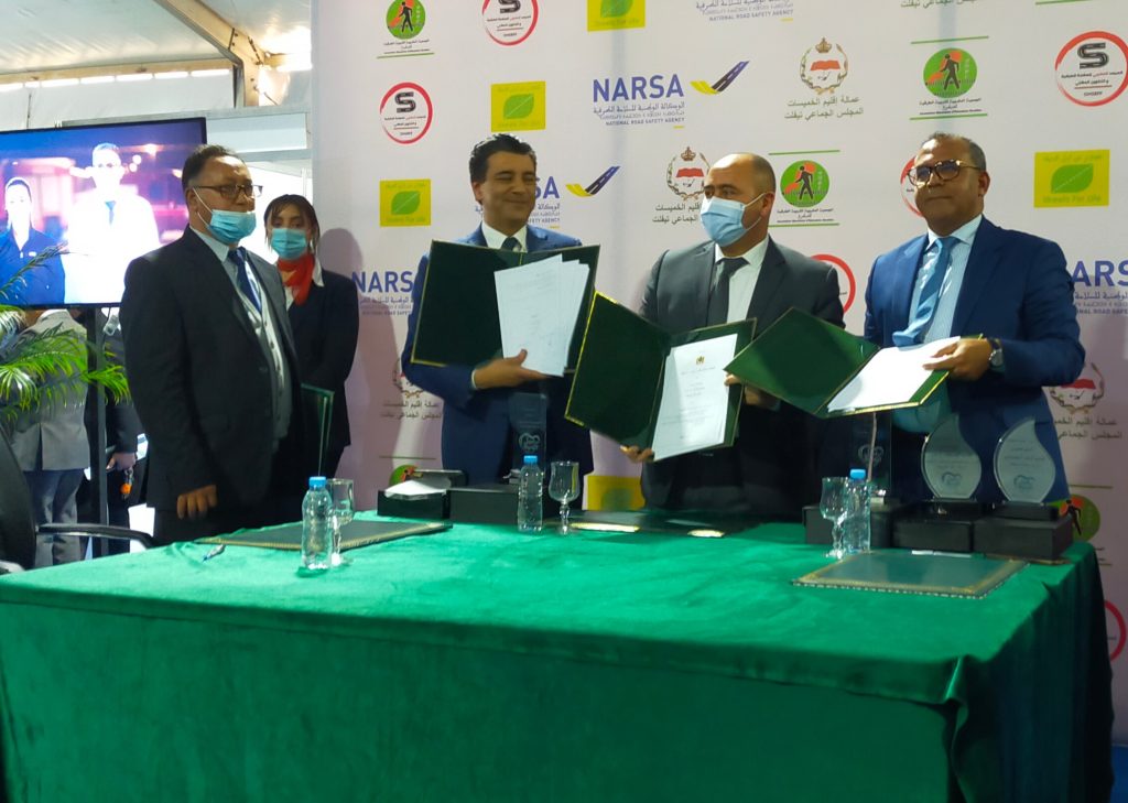 تيفلت...عامل الإقليم يفتتح قرية السلامة الطرقية الى جانب باقي الشركاء(صور+فيديو ) 5 IMG20220310170904