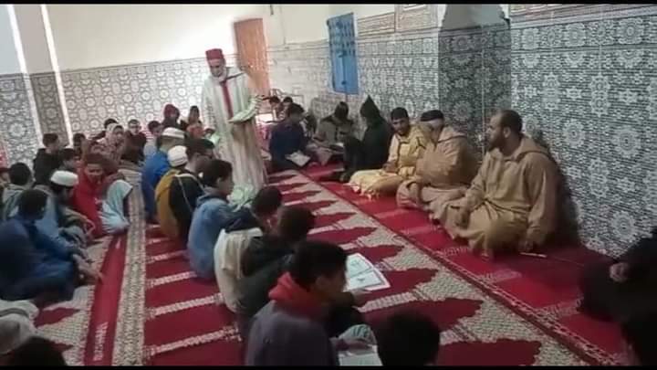 إحياء ذكرى وفاة المغفور له الملك محمد الخامس بمدرسة سيدي علي امعاشو لتعليم العتيق بالجماعة الترابية أحد الدرا إقليم الصويرة. 1 IMG 20220417 WA0042