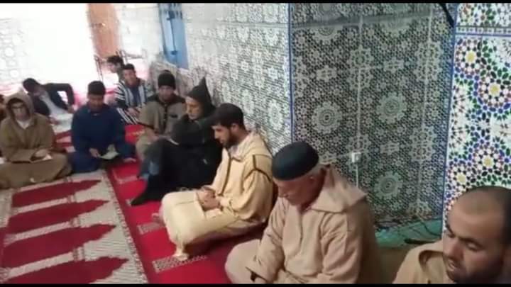 إحياء ذكرى وفاة المغفور له الملك محمد الخامس بمدرسة سيدي علي امعاشو لتعليم العتيق بالجماعة الترابية أحد الدرا إقليم الصويرة. 2 IMG 20220417 WA0043