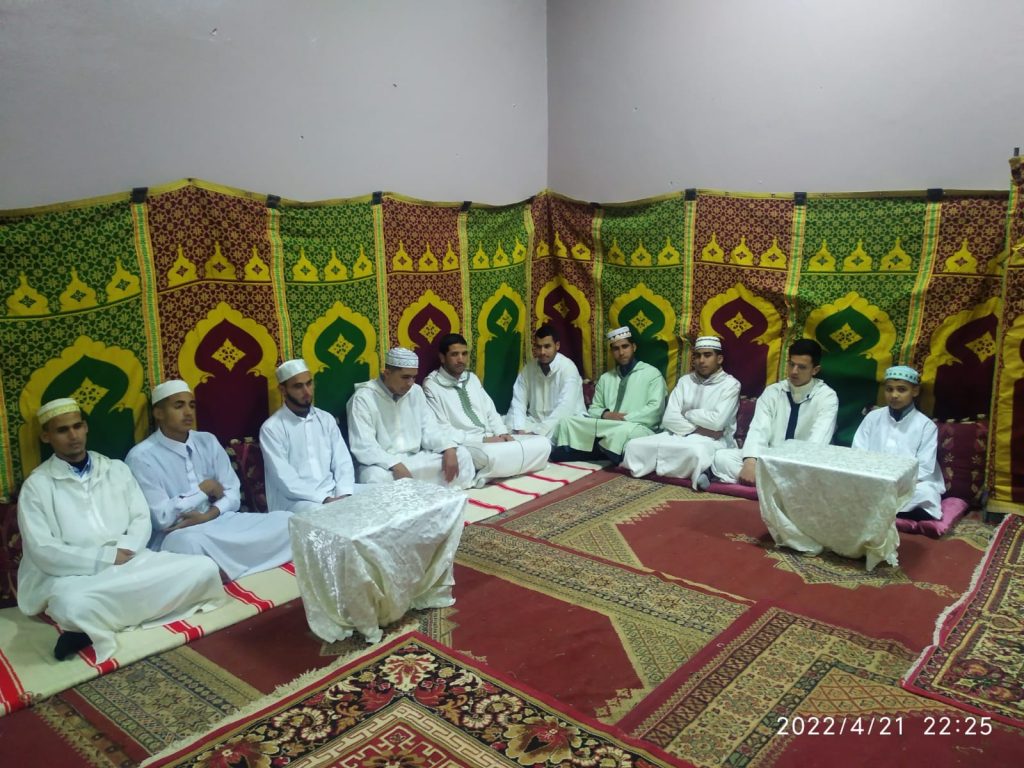دار الشباب بالشماعية تحتفل بالفقهاء والأئمة وحفظة كتاب الله. 6 IMG 20220422 WA0037