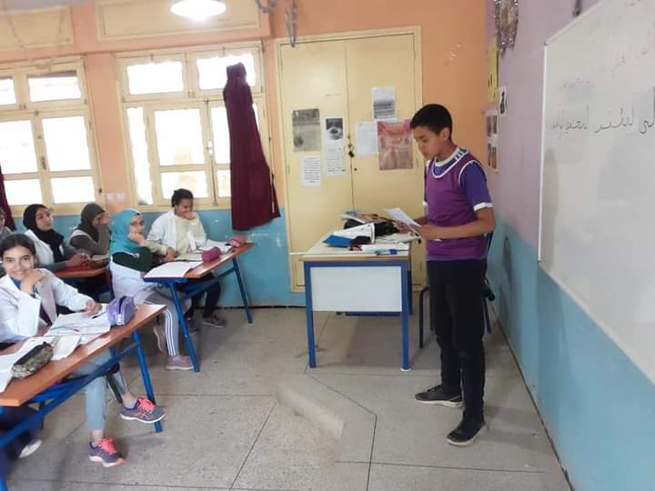 لقاءا تواصليا لفائدة تلميذات و تلاميذ ثانوية حمان الفطواكي الاعدادية بسيدي بنور 1 IMG 20220423 WA0013