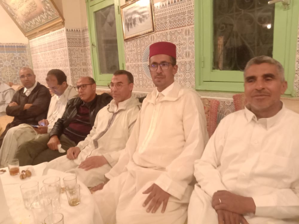 دار الضيافة تشهد احتفال خاص قبل خروج الخيمة صباح غدا الثلاثاء في اتجاه مساره المشهور بالدور بزاوية النقيب زوايا رجراجة سيدي محمد إبن احميدة بإقليم الصويرة. 5 IMG 20220523 WA0077 1