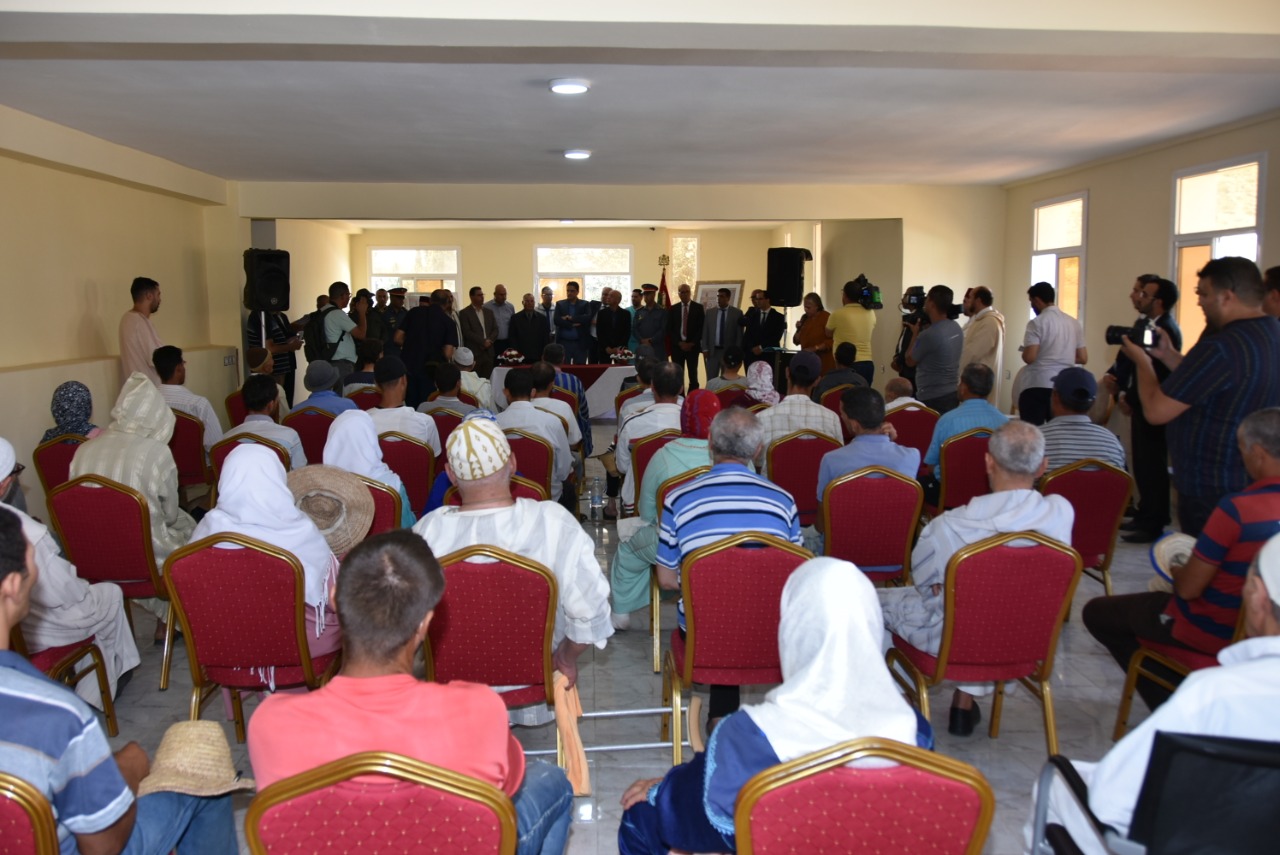 توزيع اعانات على العائلات المتضررة من الحرائق باقليم العرائش. 2 IMG 20220730 WA0001