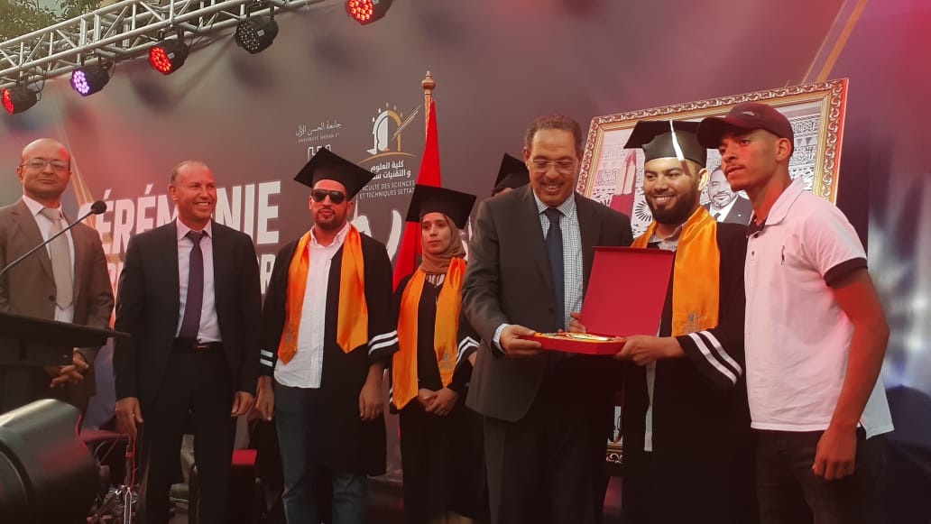 عامل سطات يترأس حفل تخرج الفوج 24 بكلية العلوم والتقنيات . 1 IMG 20220730 WA0013