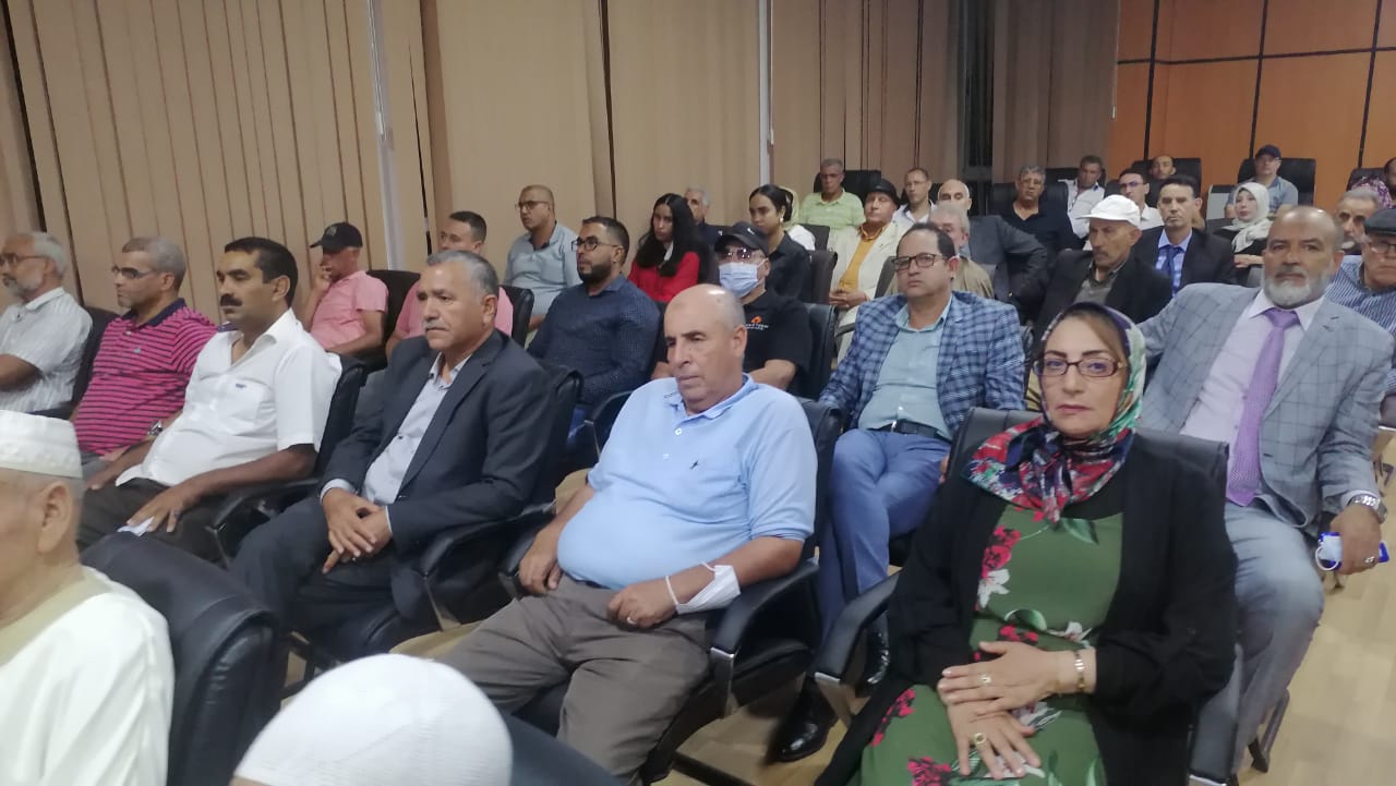 الخميسات..عامل الاقليم يترأس مراسيم الإنصات للخطابي الملكي السامي بمناسبة الذكرى 69 لثورة الملك والشعب 11 IMG 20220821 WA0013