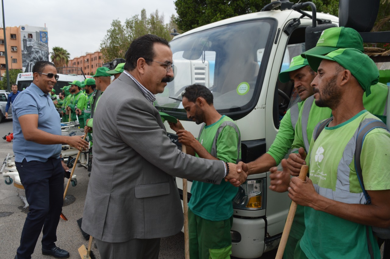 مقاطعة مراكش المنارة تدشن حملة واسعة للنظافة 1 IMG 20220920 WA0049