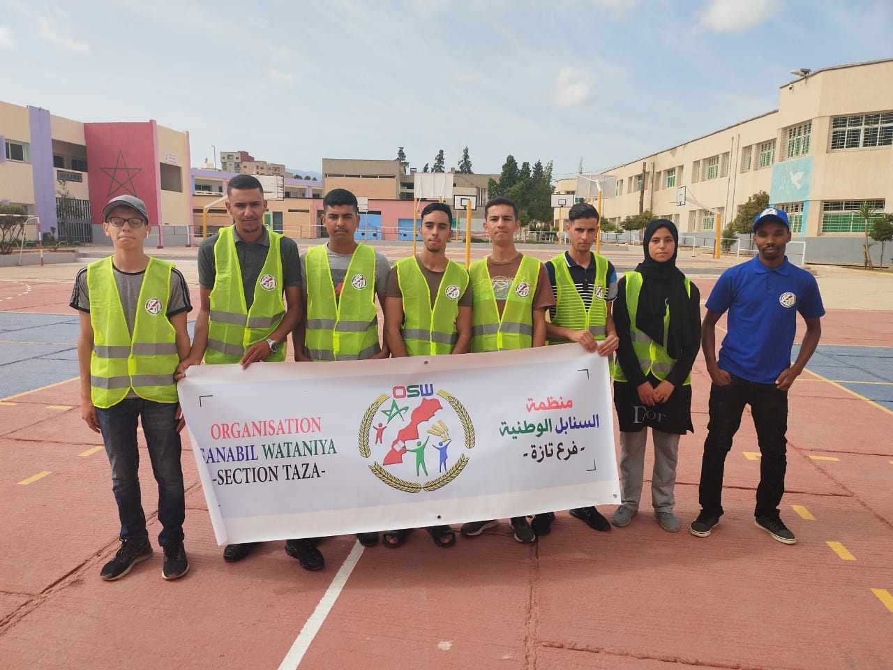 تازة، منظمة السنابل الوطنية تنظم حملة تنظيف للمؤسسة تعليمية 1 IMG 20220920 WA0095