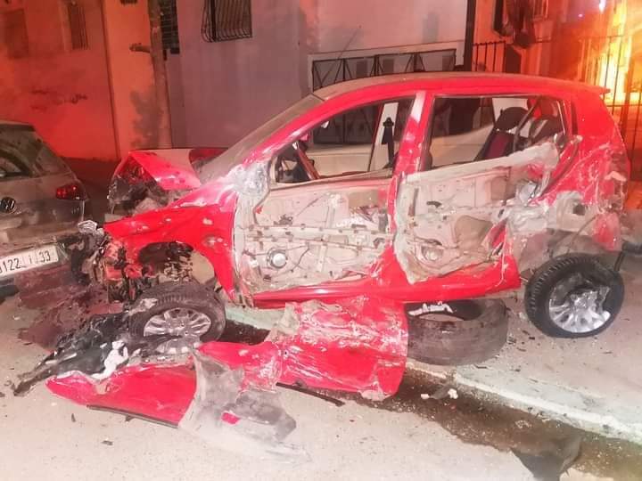 أكادير …سيارة "مجنونة " تتسبب في كارثة بالحي المحمدي 3 IMG 20220921 WA0014