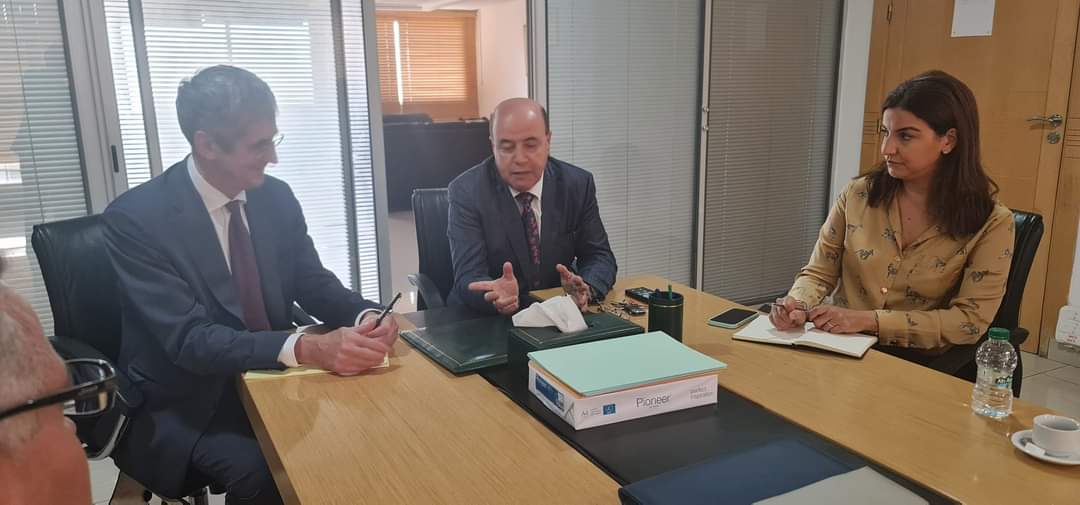 محمد أضرضور مدير الأكاديمية الجهوية للتربية والتكوين لجهة الرباط سلا يستقبل الخبير البلجيكي Etienne DENOEL 2 FB IMG 1666197009229