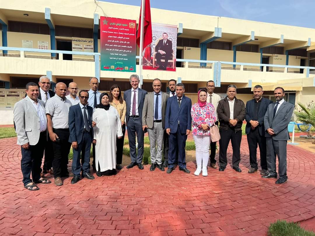محمد أضرضور مدير الأكاديمية الجهوية للتربية والتكوين لجهة الرباط سلا يستقبل الخبير البلجيكي Etienne DENOEL 8 FB IMG 1666197027588