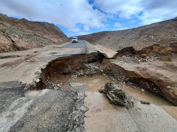 انهيار قنطرة حديثة العهد بالدويرة السفلى ، ومطالب بفتح تحقيق عاجل. 3 IMG 20221013 WA0187