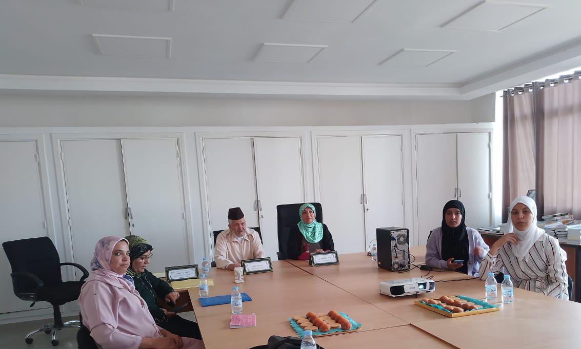 الخميسات... النيابة الاقليمية للمندوبية السامية لقدماء المقاومين وأعضاء جيش التحرير تنظم ندوة فكرية حول الذكرى 47 للمسيرة الخصراء. 6 IMG 20221108 WA0028