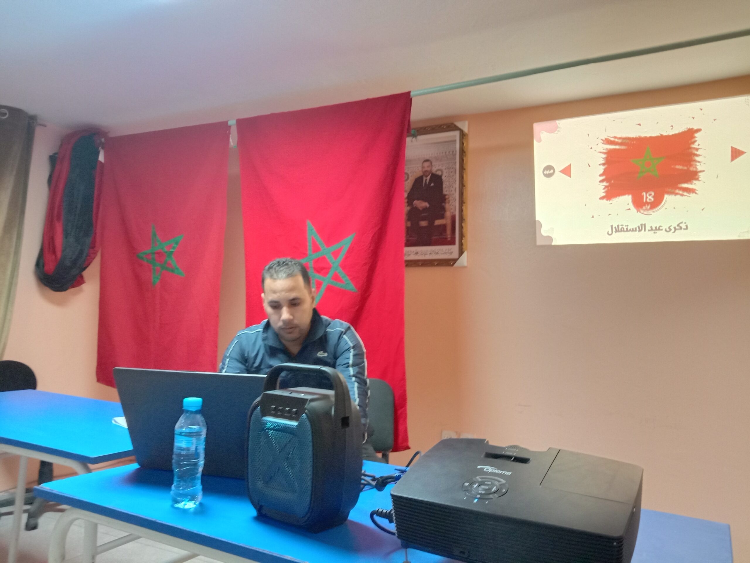 مؤسسة دار الشباب زاوية إبن احميدة وجمعية رگراگة لكرة القدم داخل القاعة ينظمان نشاطا تربويا بمناسبة تخلد الذكرى (67) لعيد الإستقلال المجيد. 1 IMG 20221120 WA0038 scaled