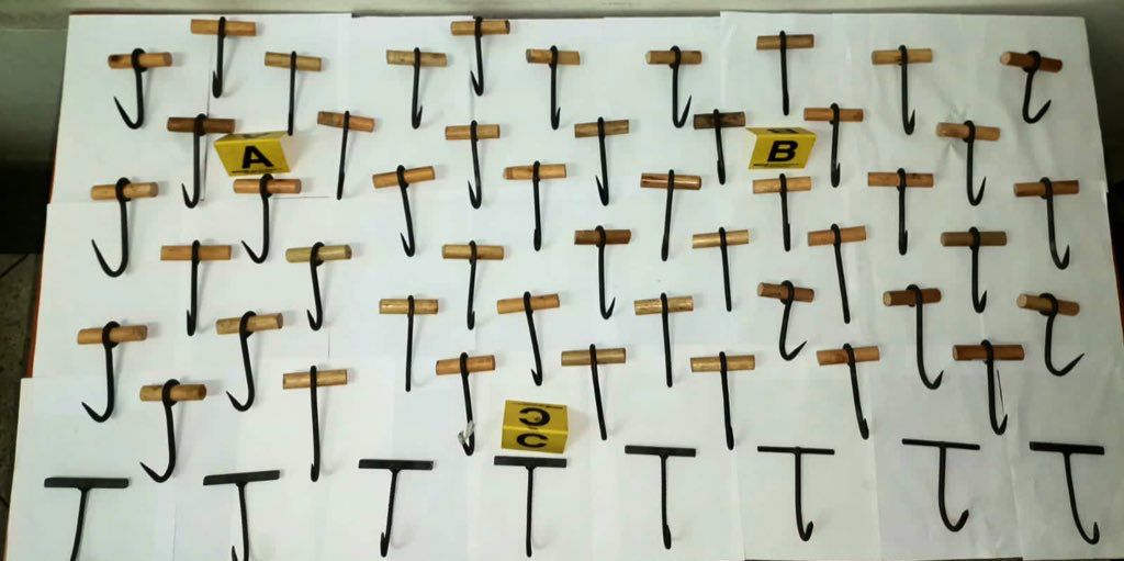 توقيف مهاجرين بطنجة بتهمة حيازة معدات حديدية تستخدم في عمليات الهجرة غير المشروعة. 1 IMG 20221213 WA0033