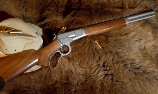 خنيفرة : سرقة بندقية صيد واستعمالها لأغراض إجرامية يضع عناصر الدرك الملكي والأمن الوطني في حالة استنفار بمدينة مريرت 1 IMG 20221216 WA0001